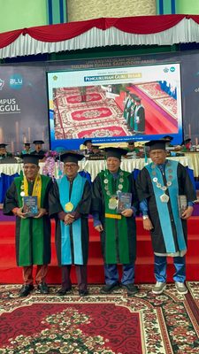 UPT Pengembangan Kewirausahaan dan Karier Menghadiri Acara Pengukuhan Guru Besar UIN STS Jambi