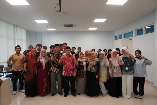 Mahasiswa UIN STS Jambi Didorong Cerdas Bermedia Sosial dan Bangun Personal Branding
