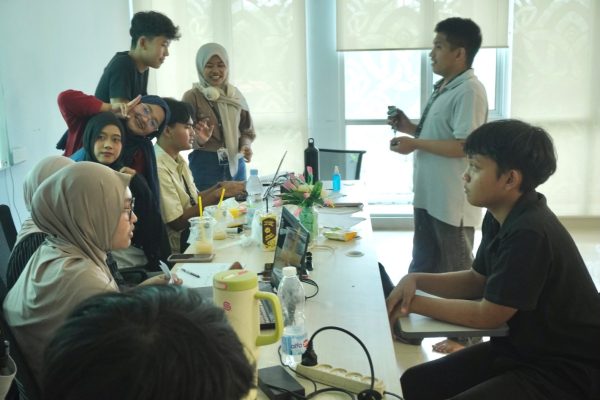 Binaan UPT Pengembangan Kewirausahaan dan Karier Cinema Sutha melakukan Seleksi Tahap II
