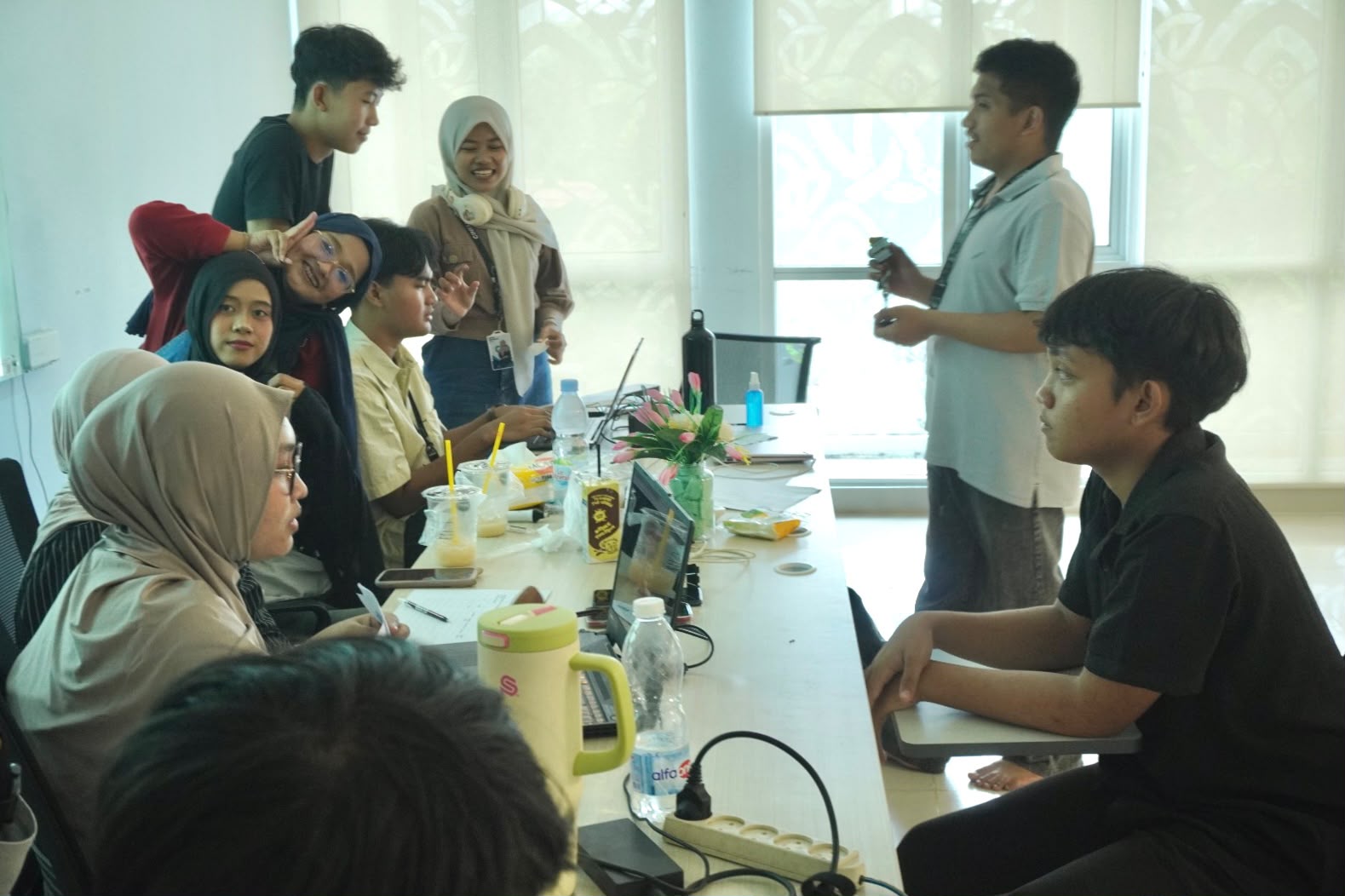 Binaan UPT Pengembangan Kewirausahaan dan Karier Cinema Sutha melakukan Seleksi Tahap II